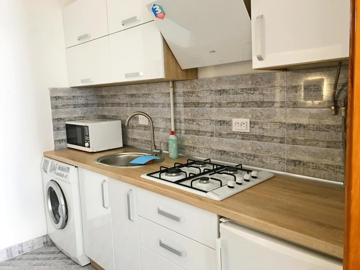 Romantic Apartments-Near Opera House 5/8 Lviv Extérieur photo