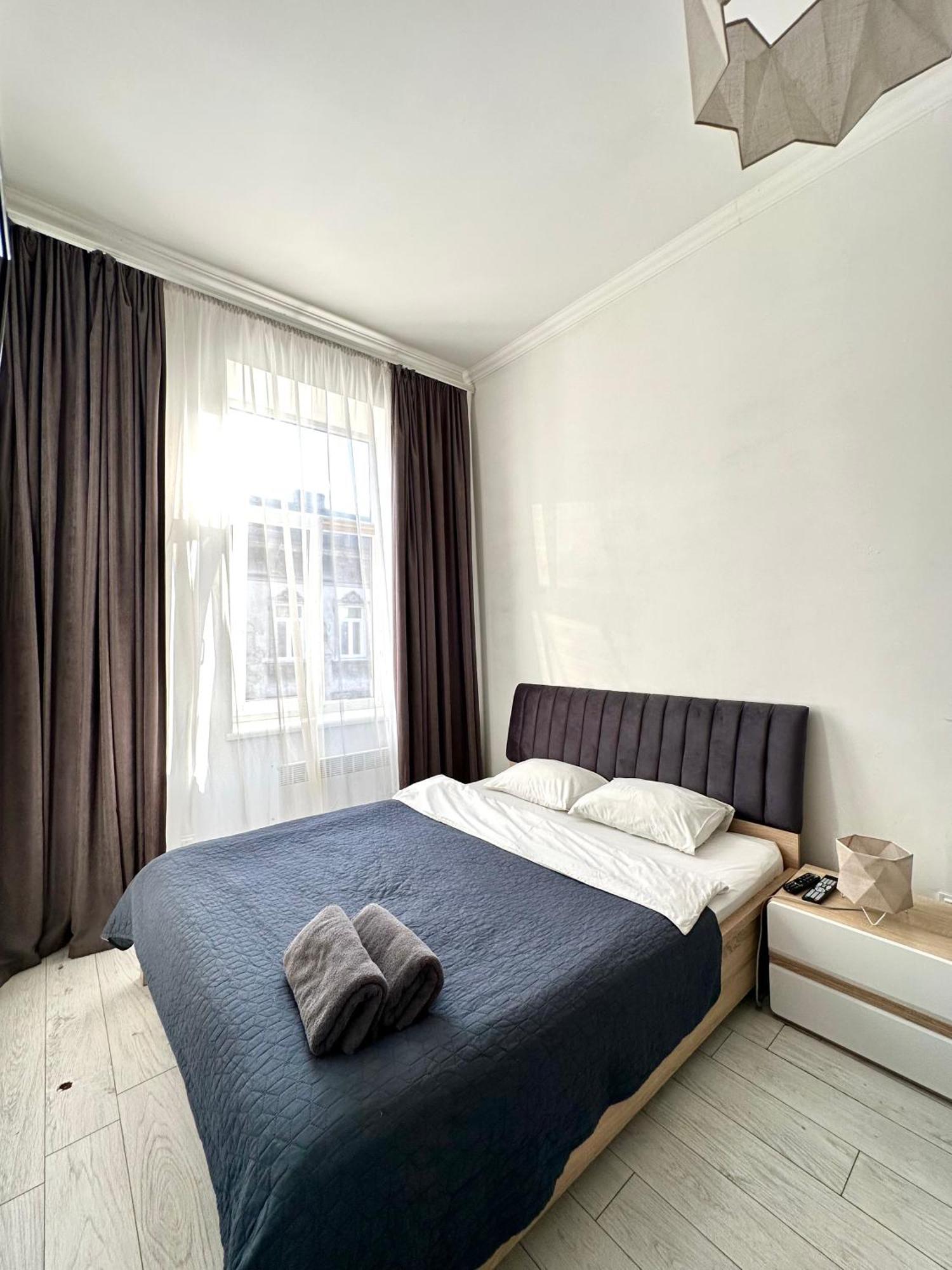 Romantic Apartments-Near Opera House 5/8 Lviv Extérieur photo