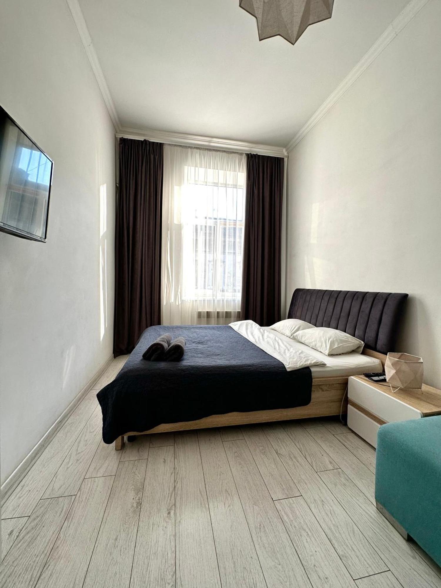 Romantic Apartments-Near Opera House 5/8 Lviv Extérieur photo